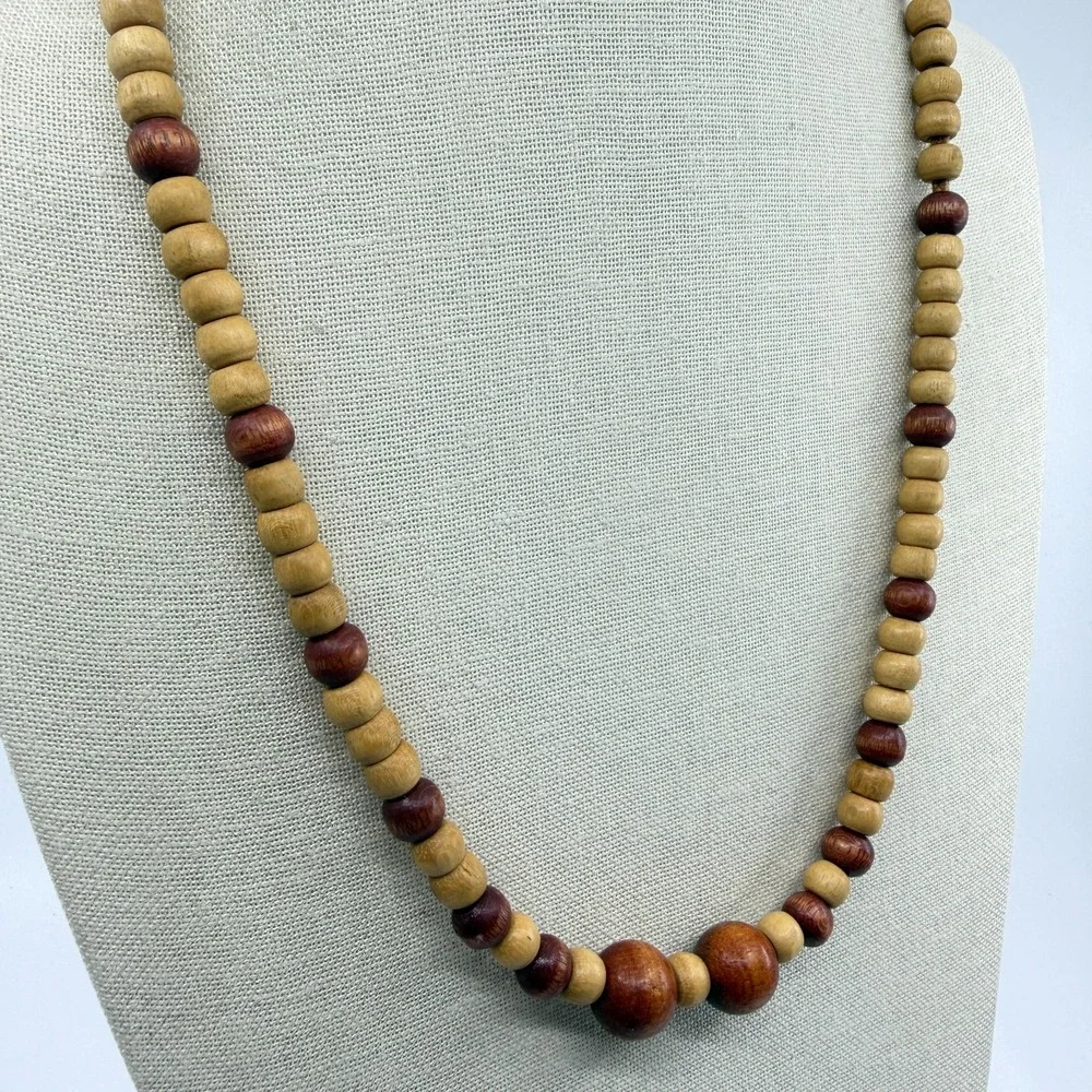 N/A earthy necklace